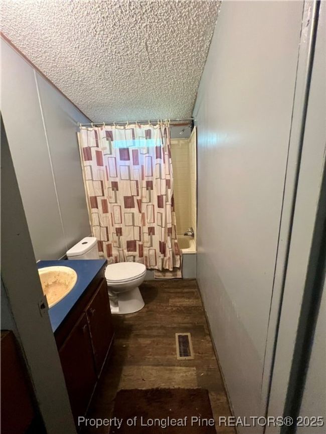 240 S Horace Walters Rd, House other with 3 bedrooms, 2 bathrooms and null parking in Raeford NC | Image 5
