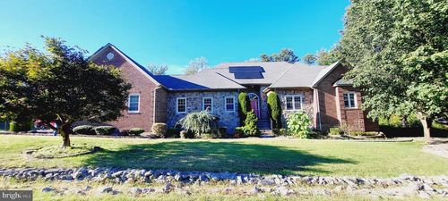 9008 Doris Dr, FORT WASHINGTON, MD, 20744-2413 | Card Image