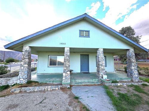 14055 Palm St, Cabazon, CA, 92230-3402 | Card Image