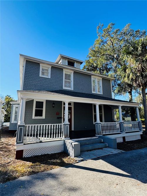 220 W Minnesota Ave, DELAND, FL, 32720-3425 | Card Image