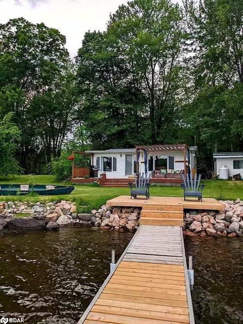 573 Pine Point Lane, Madoc, ON, K0K2K0 | Card Image