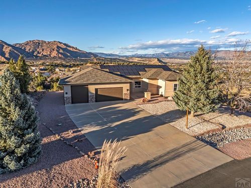 29 Kyndra Ct, Canon City, CO, 81212-9465 | Card Image