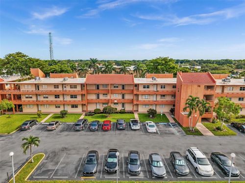 203-8852 W Mcnab Rd, Tamarac, FL, 33321-3626 | Card Image