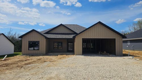 10873 Country Aire Meadows Ct, HOLTS SUMMIT, MO, 65043-1729 | Card Image