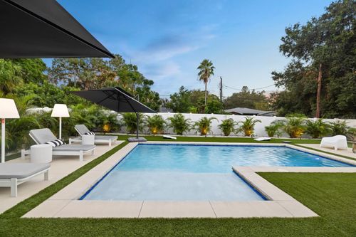 2160 Sunnyside Pl, SARASOTA, FL, 34239-4629 | Card Image