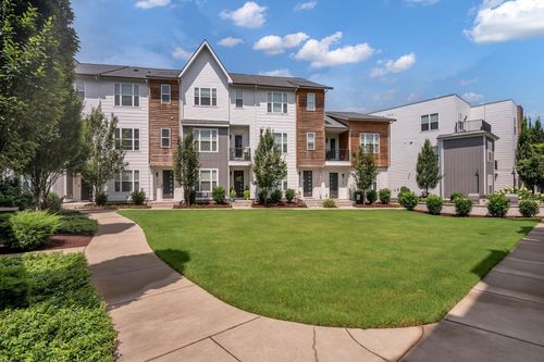 504 Vernon Cir, Nashville, TN, 37209-1383 | Card Image