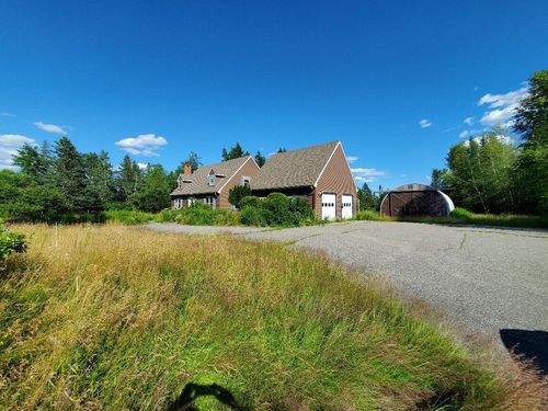 299 Centerville Road, Columbia Falls, ME, 04623 | Card Image