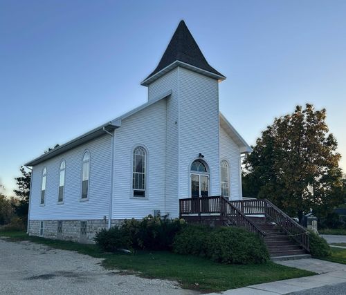 220 E Main St, Mitchell, IA, 50461 | Card Image