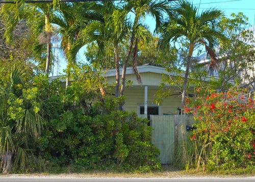 5435 5th Ave, Stock Island, FL, 33040-6039 | Card Image