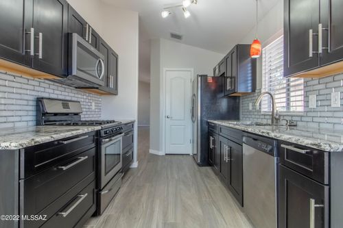 3688 W Sunglade Drive, Tucson, AZ, 85742 | Card Image