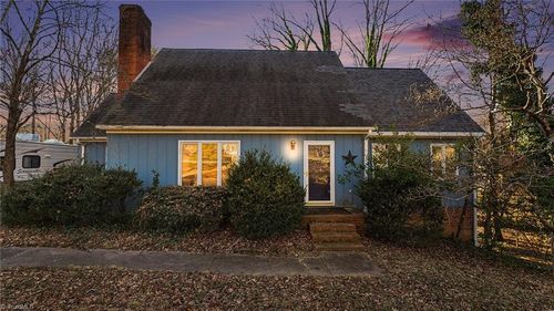 272 Corn Tassell Trl, Stoneville, NC, 27048-7523 | Card Image