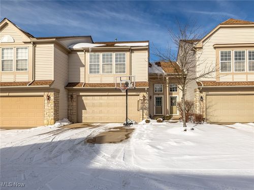 1463 Linton Ln, Broadview Heights, OH, 44147-4294 | Card Image