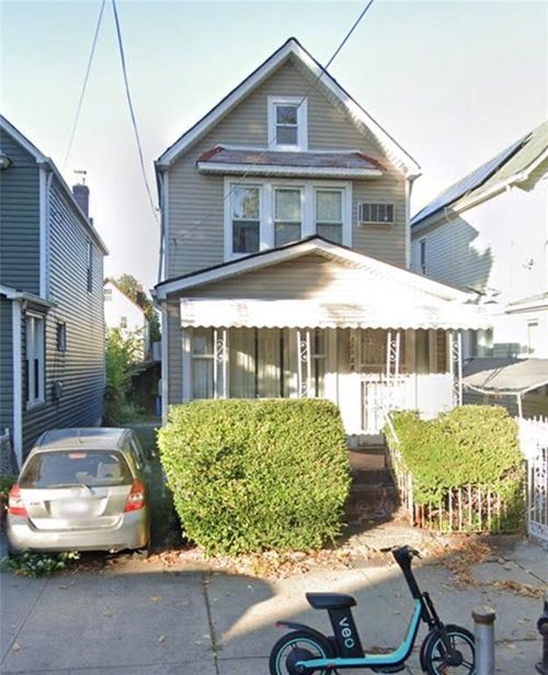 111-28 146th St, Jamaica, NY, 11435-5802 | Card Image