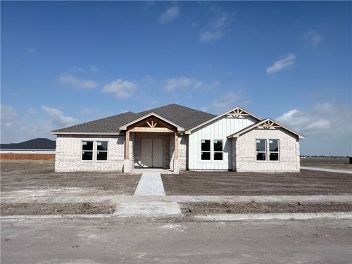 722 Mama Fefi Dr, Corpus Christi, TX, 78414-2498 | Card Image