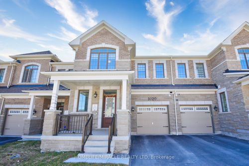 3220 Brigadier Ave, Pickering, ON, L1X0T2 | Card Image
