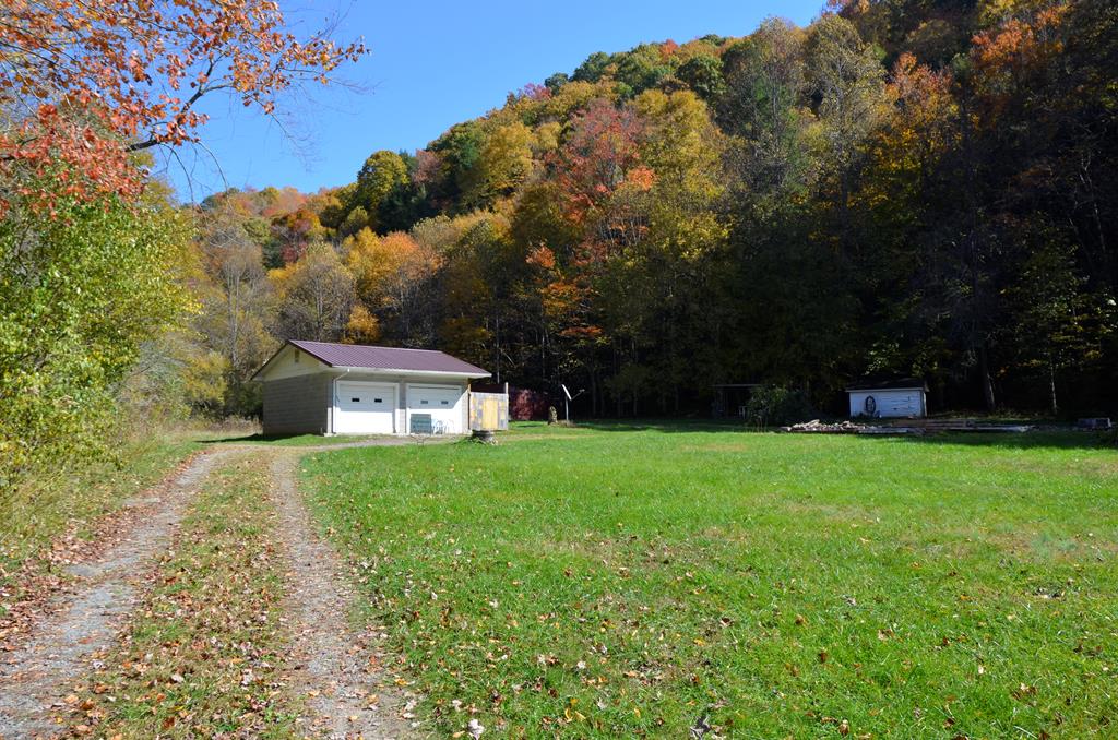 264 Congress Rd, For Sale in Raven Zoocasa