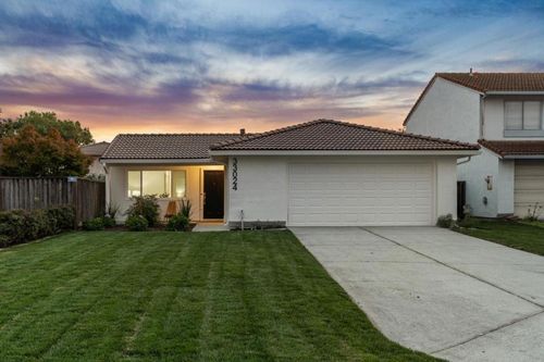 33024 Compton Ct, Union City, CA, 94587-5536 | Card Image