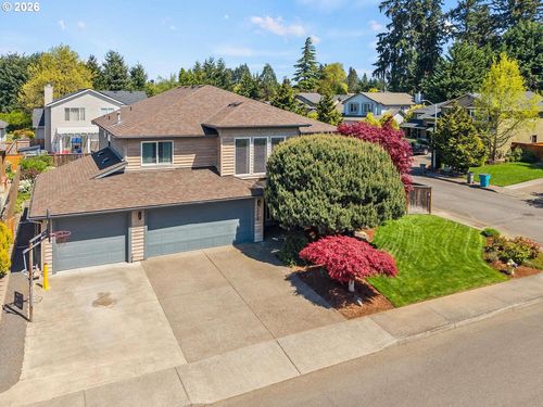 3304 Nw 116th Way, Vancouver, WA, 98685-3404 | Card Image