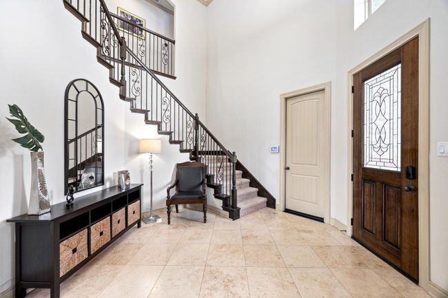Another look at the impressive entry. | Image 7