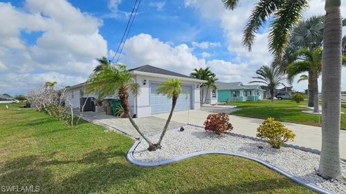 1021 El Dorado Blvd N, Cape Coral, FL, 33993-5815 | Card Image