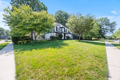 990 Venetian Way, Gahanna, OH, 43230-1871 | Card Image