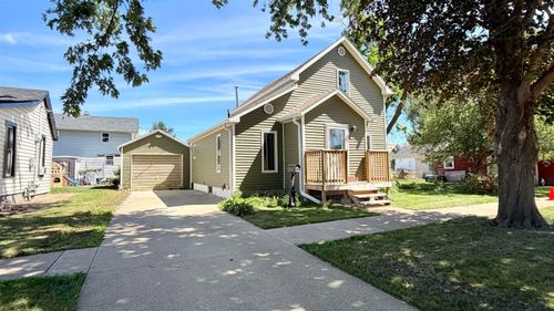 503 E 7th St, Storm Lake, IA, 50588-2235 | Card Image
