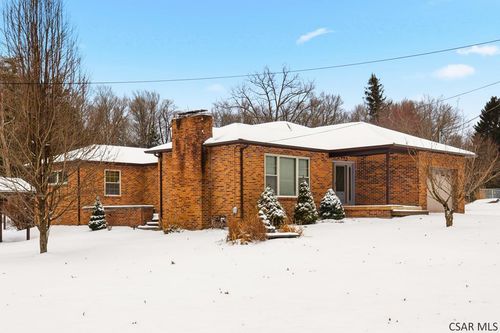 2398 Centennial Dr, Windber, PA, 15963-8901 | Card Image