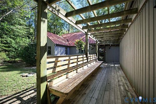 271 Chick Cove Dr, Hardyville, VA, 23070-9705 | Card Image