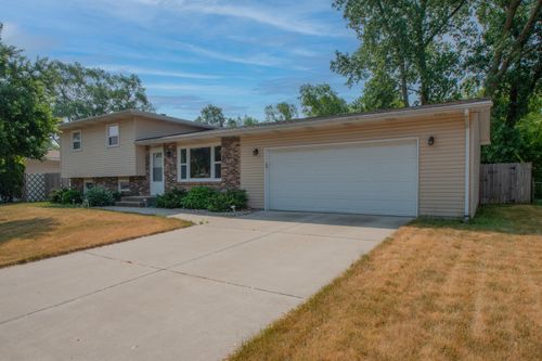 6427 Valleyview Ave, Portage, IN, 46368-1627 | Card Image