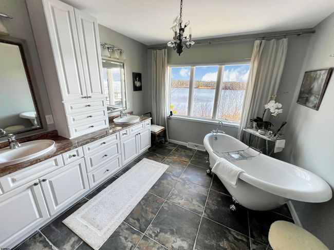 1115 Riverside Dr, House other with 4 bedrooms, 6 bathrooms and null parking in Mays Landing NJ | Image 49