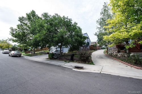 2265 W Hillside Avenue, Englewood, CO, 80110 | Card Image