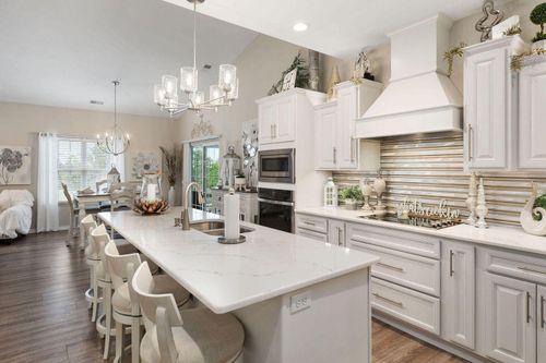 121 Rue De Villas Cir, Branson, MO, 65616-9856 | Card Image