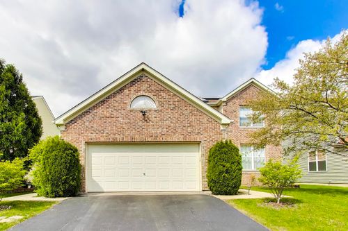 248 S Litchfield Dr, Round Lake, IL, 60073-9594 | Card Image