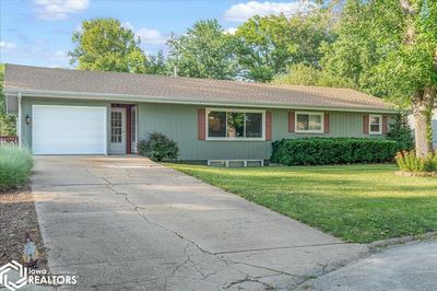 105 Southview Circle, Home with 6 bedrooms, 1 bathrooms and 1 parking in Shenandoah IA | Image 1