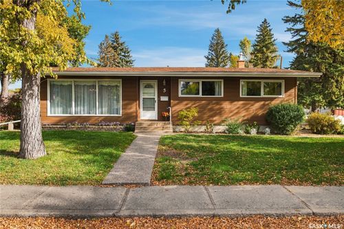 3 Johnstone Street, Regina, SK, S4R4R3 | Card Image