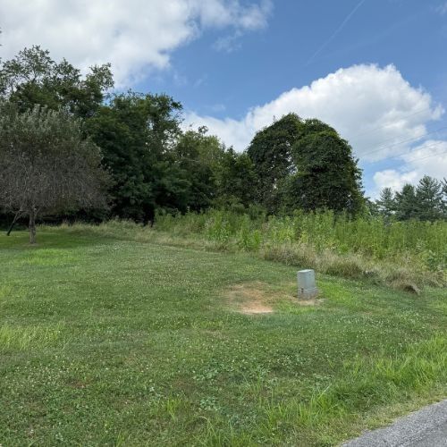 20 Matty Dr, Belle Vernon, PA, 15012 | Card Image