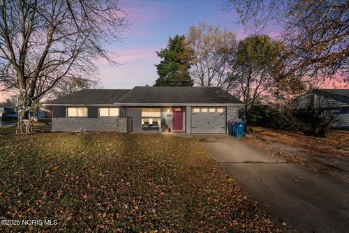 842 Cherry Ln, Waterville, OH, 43566-1108 | Card Image