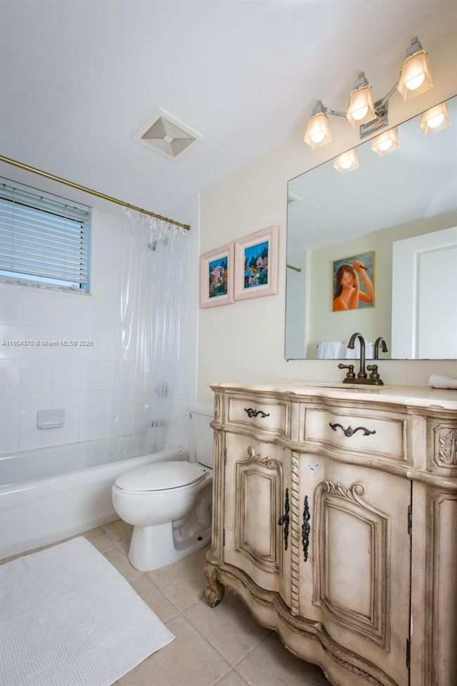 APT-3106 - 1250 S Miami Ave, Condo with 3 bedrooms, 2 bathrooms and null parking in Miami FL | Image 44