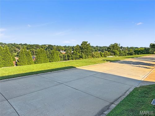 14 W 14th Street, Washington, MO, 63090 | Card Image