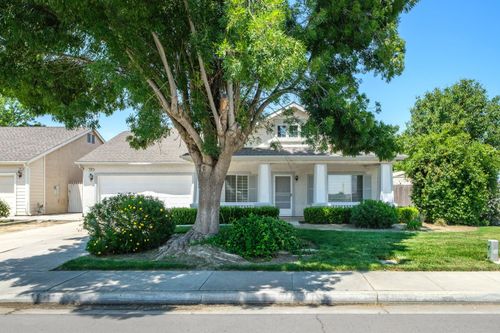 159 W Lindquist Street, Kingsburg, CA, 93631 | Card Image