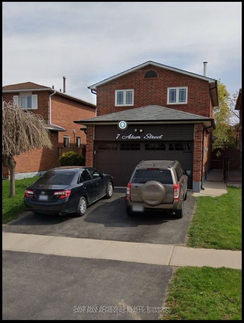 7 Adam St, Brampton, ON, L6Z2S4 | Card Image