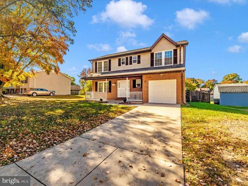 408 Willow Hill Ct, HYATTSVILLE, MD, 20785-4650 | Card Image