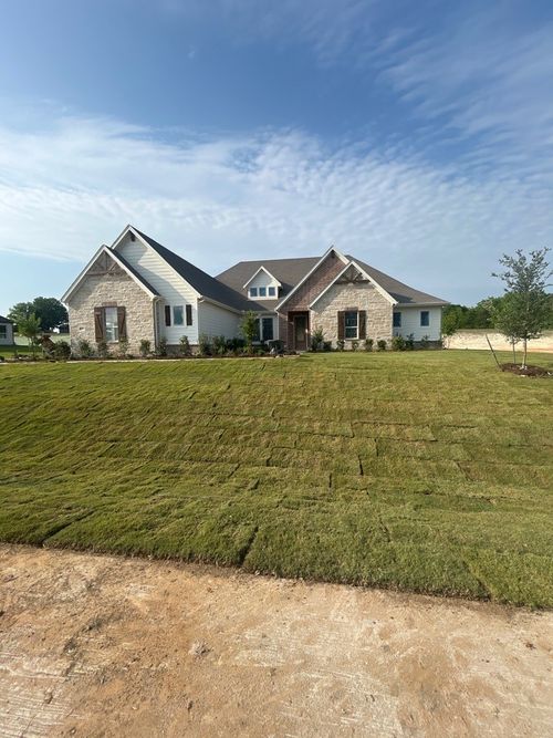 1002 Perrin Ln, Van Alstyne, TX, 75495-3153 | Card Image