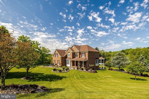 17485 White Gate Pl, LEESBURG, VA, 20175-7035 | Card Image