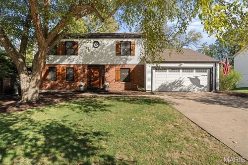 2054 Parasol Dr, Chesterfield, MO, 63017-7418 | Card Image