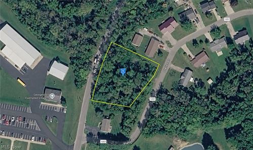 37 Station Dr, Georgetown, OH, 45121-9436 | Card Image