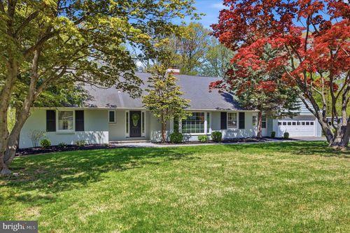 1369 Piedmont Dr, DOWNINGTOWN, PA, 19335-3720 | Card Image