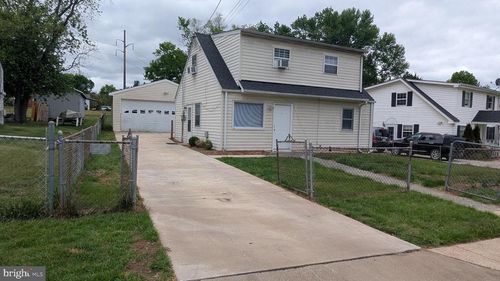 153 Polk Dr, MANASSAS PARK, VA, 20111-2007 | Card Image