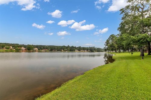 9 Lake View Mnr, Huntsville, TX, 77340 | Card Image