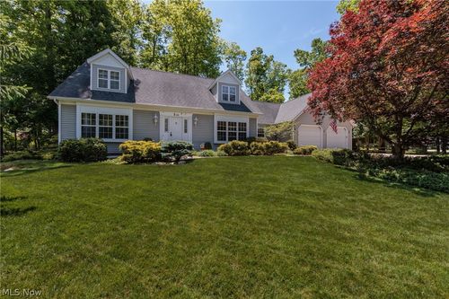 818 Shagbark Trl, Medina, OH, 44256-1202 | Card Image